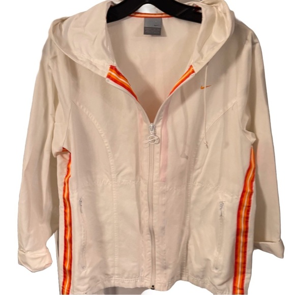 Nike Women’s athletic hooded zip up jacket / windbreaker white sz M - Picture 1 of 14